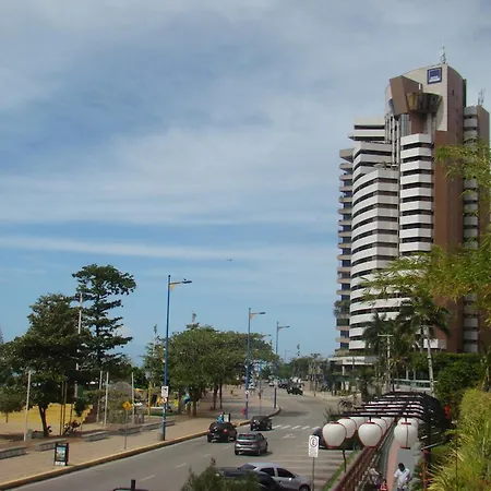 Blue Tree Towers Beira Mar 4*